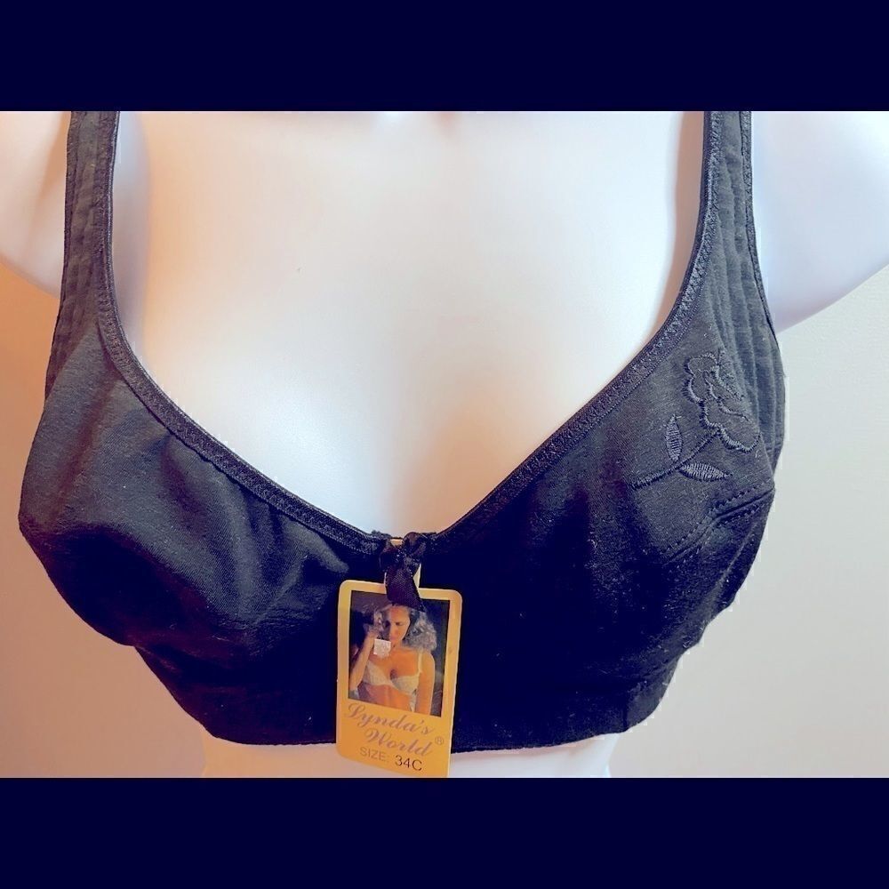 🥀Lynda’s world women’s embroidery fashion  Bra …